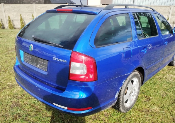 Skoda Octavia cena 25700 przebieg: 123050, rok produkcji 2012 z Szczawnica małe 301